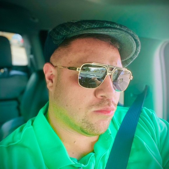 Meet your Posher, Michael - Picture 2 of 6